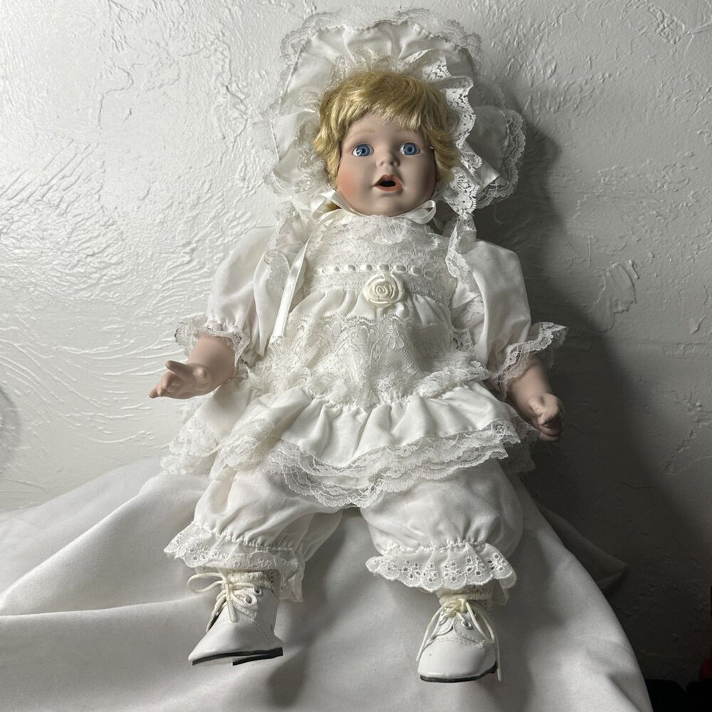 Porcelain Baby Doll MOLLY Blonde WHITE LACE BONNET House of Lloyd MIB